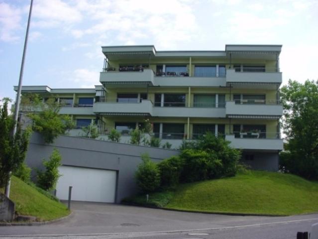 Einstellhallenplatz an der Burgmatt
