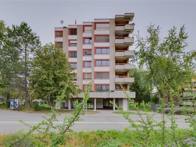 Einstellhallenplatz in der Gründenstrasse zu vermieten