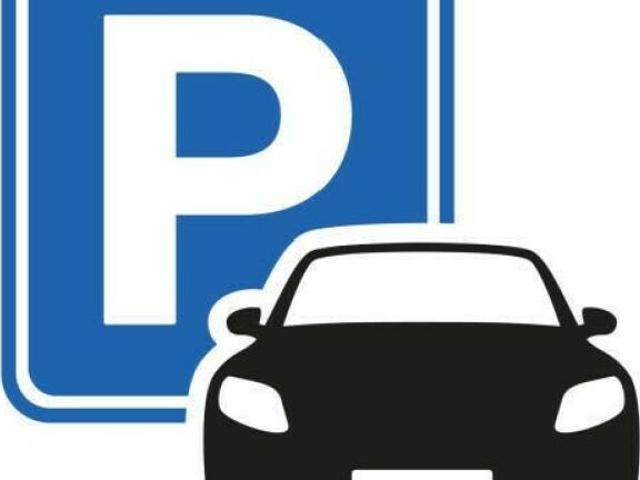 Einstellhallenplatz per 01.10.2026 zu vermieten