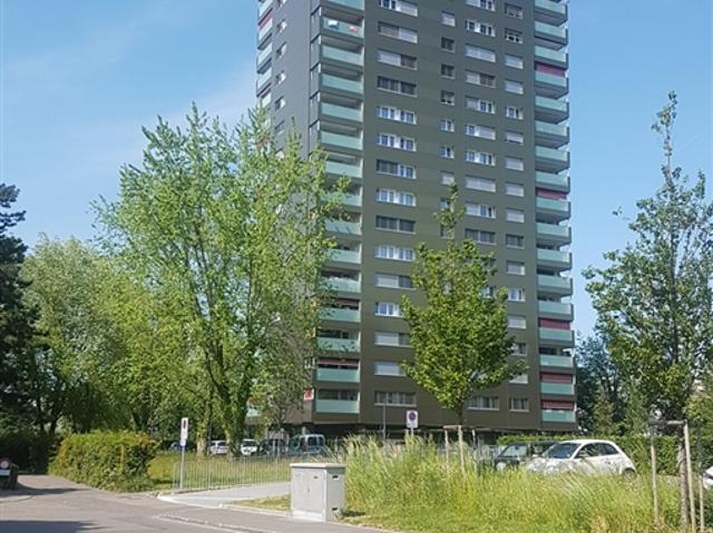 Einstellplatz fürs Mofa in Birsfelden zu vermieten