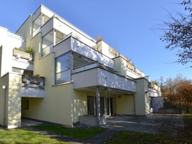 Einstellplätz zu vermieten