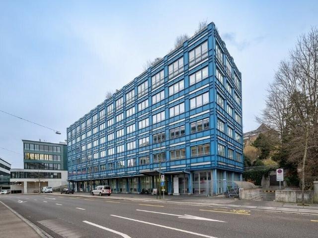 Einstellplätze an zentraler Lage zu vermieten