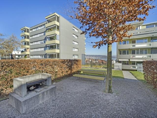 Einstellplätze in Au ZH