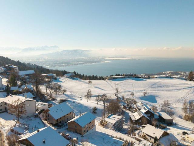 Eichenberg am Bodensee: Moderne Ferienwohnung mit Zweitwohnsitzmöglichkeit und aufwandsloser Kurzzeitvermietung auf Wunsch