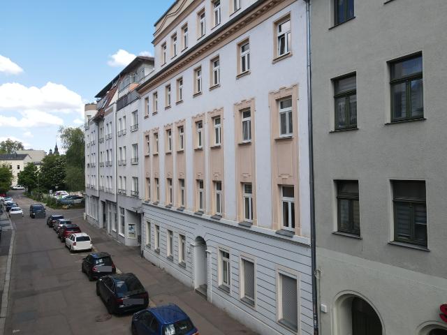 Eigennutzer aufgepasst! Zentrale 2 Raum Wohnung mit Terrasse!