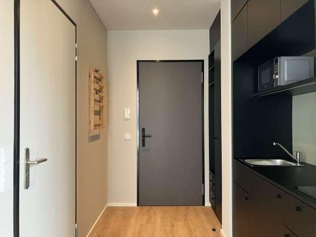 Eigenständiges Studio Apartment zur Miete im Studentenwohnheim