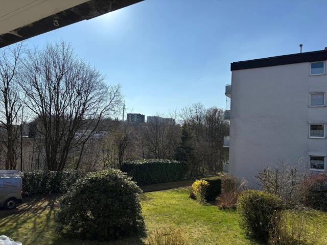 Eigentumswohnung in ruhiger Lage mit Balkon und Garage
