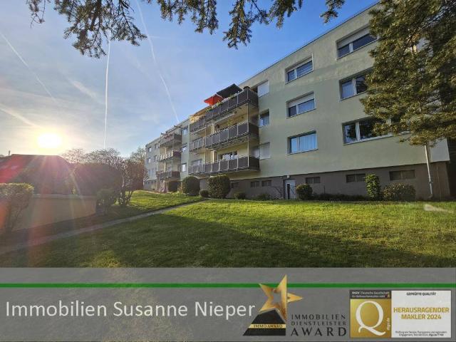 Eigentumswohnung in ruhiger und schöner Wohnlage mit Balkon und Garage
