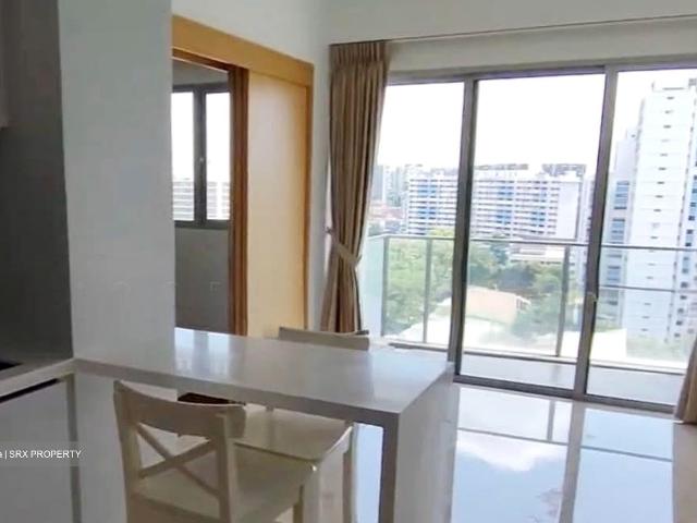 Eight Riversuites D12, Condominium