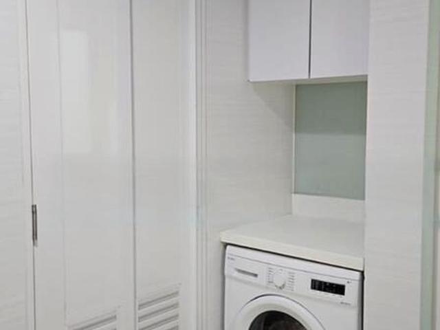 Eight Riversuites D12, Condominium