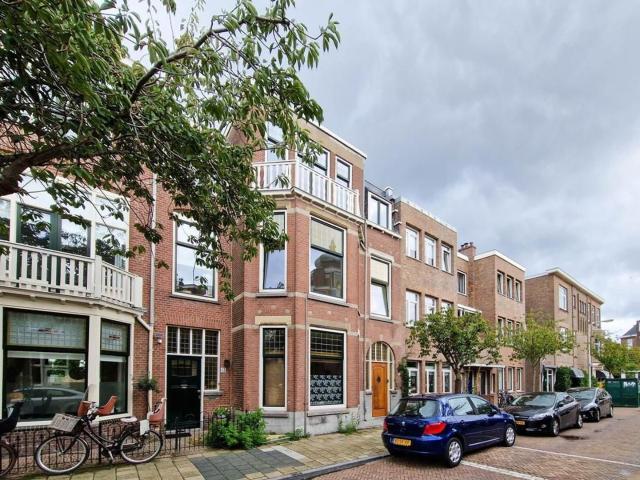 Eikstraat 11 A, Bovenwoning in Den Haag | Residence Makelaars