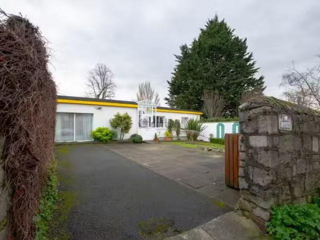 El Verano, Mounttown Road Upper, Mounttown, Monkstown, Co. Dub.