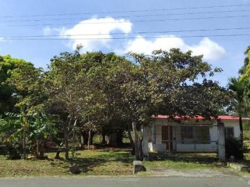 El Chirú, entrada frente a Santa Mónica: Cercano a Playas, Casa con 3 hectáreas
