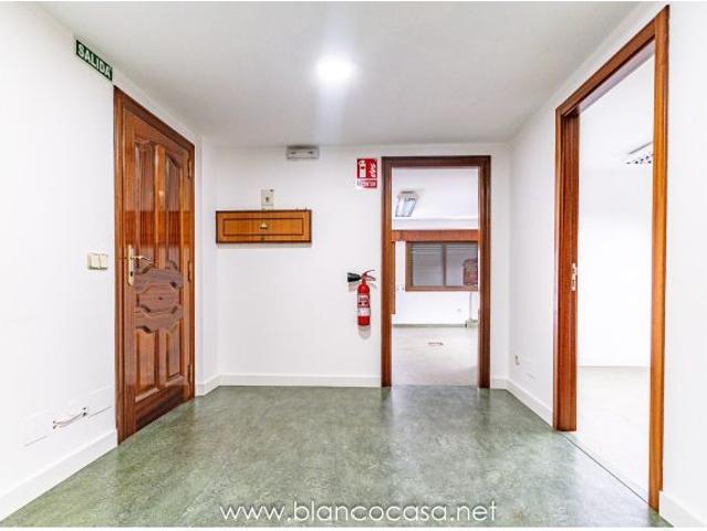 ? ¡El espacio que tu negocio necesita en pleno Carballo!