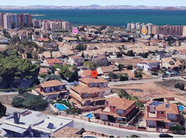 ¡El equilibrio perfecto entre tranquilidad y conectividad en Playa Honda!