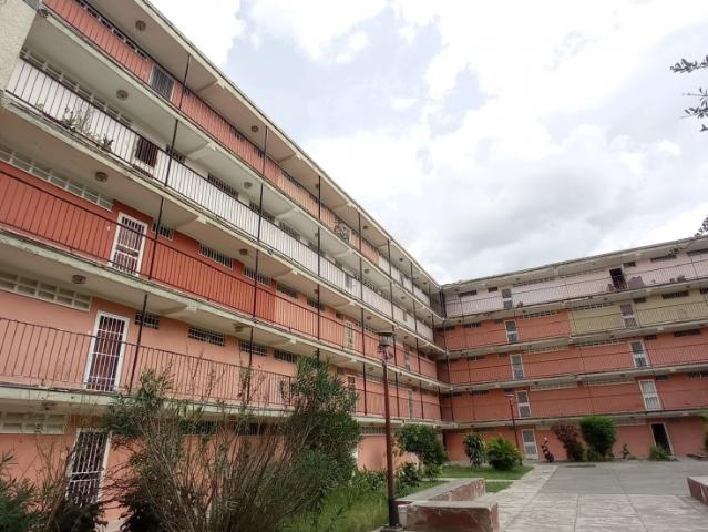 El Ingenio Guatire Apartamento en venta YC04W