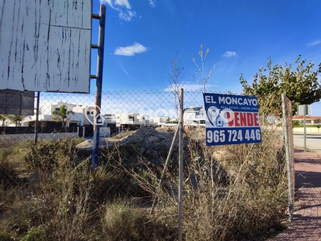 El Moncayo Properties pone a la venta esta fantástica parcel. 0m² San Fulgencio