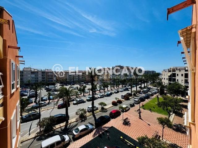 El Moncayo Properties presenta este fantástico apartamento r. 58m² Guardamar del Segura