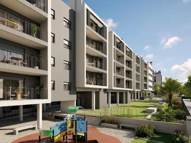 El residencial se encuentra en una ubicación privilegiada ju. 98m² Alicante