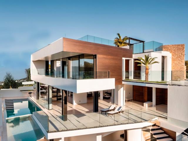 El sereno paisaje de El Herrojo, uno de los enclaves residen. 500m² Marbella
