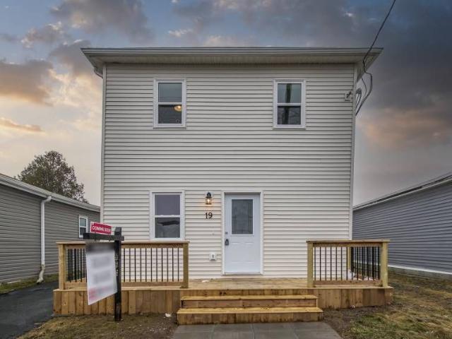 Elmwood Beautiful 1 Bedroom Main Floor Flat in Dartmouth!