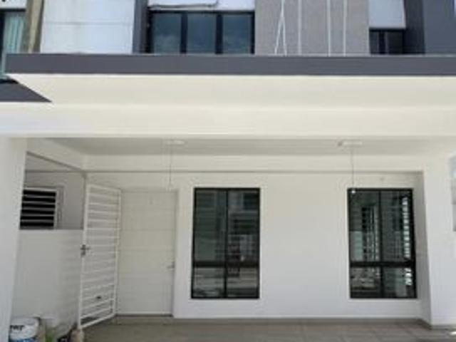 Setia Utama 1