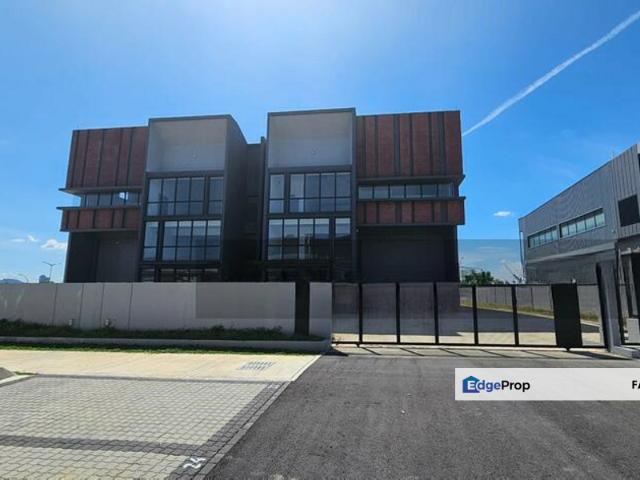 Elmina Business Park, The Twin Factory 70ft X 160ft