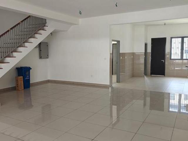 Elmina Green Seven Below Market Price Brand New Unit Low Deposit