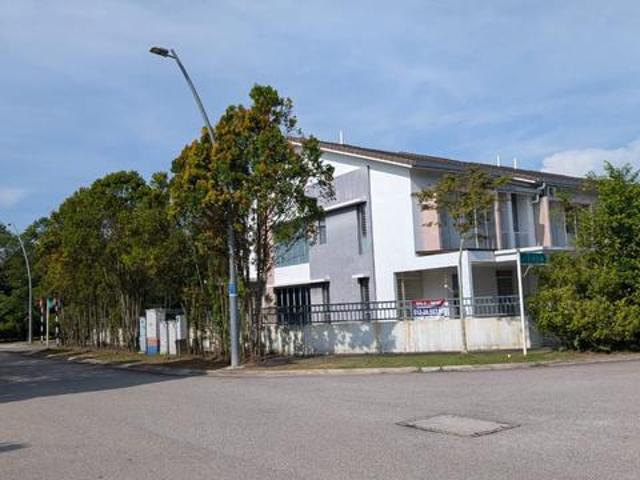 Elmina East Ariza Double Storey Corner Lot