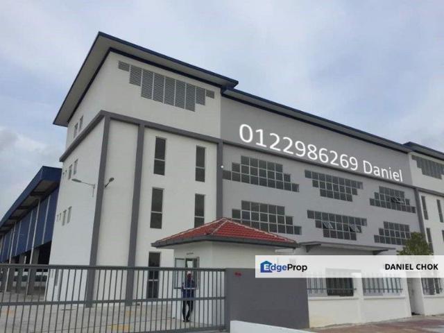 ELMINA EAST INDUSTRIAL PRECINT