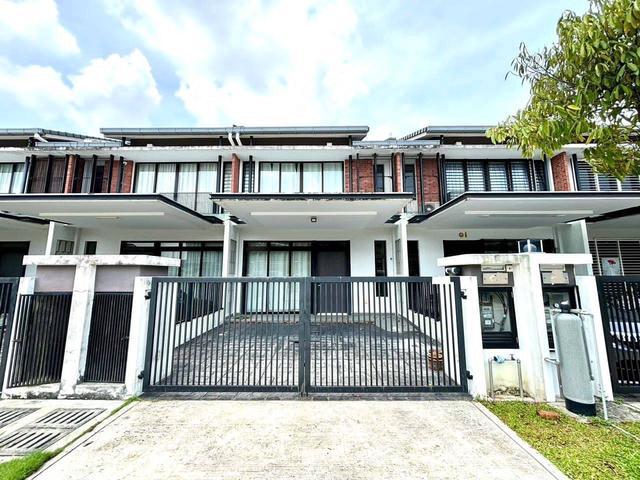 Elmina Valley 1 Double Storey Shah Alam For Sale