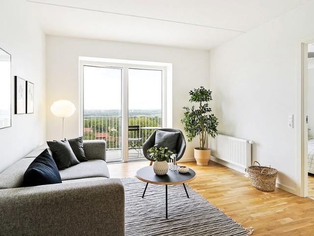 Elna Munchs Gade 4, 1. tv