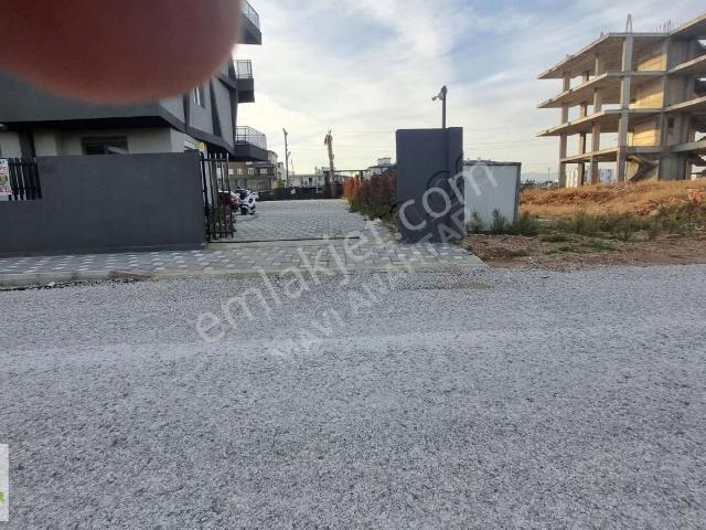 Şelale Mah Havuzlu Site İçerisinde 1+1 Satılık Daire