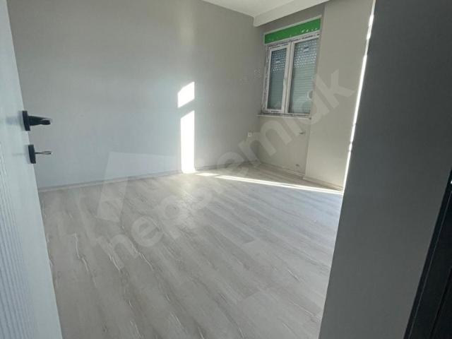 ŞELALE MAHALLESİ KATTA SATILIK 2+1