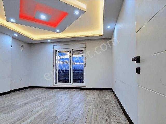 Şelale Mahallesinde 2.katta Asansörlü 2+1 90m² Kiralık Daire