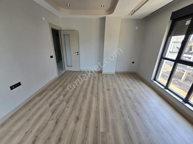Şelale Mahallesinde Lüx Geniş 3+1 Daire