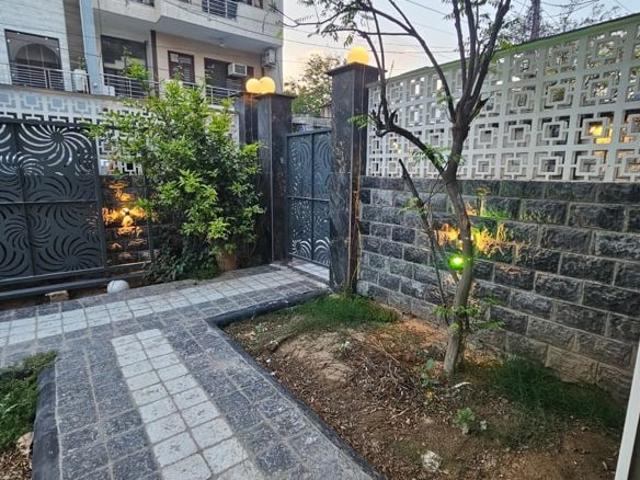 Elan Nirvana 4 Bedroom 4500 Sq. Ft. Builder Floor in Sector 50 Gurgaon Listing ID: #10205