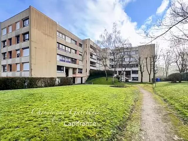 Elancourt 78990 Achat / Vente appartement 3 pièces t3 cave