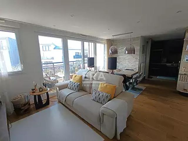 Elancourt 78990 Achat / Vente appartement 5 pièces t5 parking