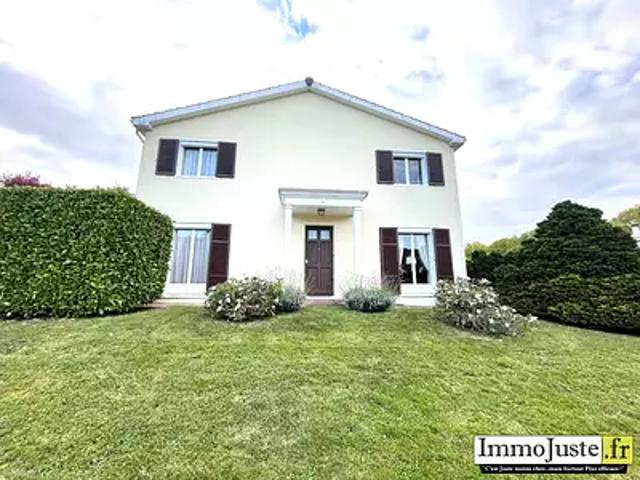 Elancourt 78990 Achat / Vente maison 5 pièces t5 terrasse parking