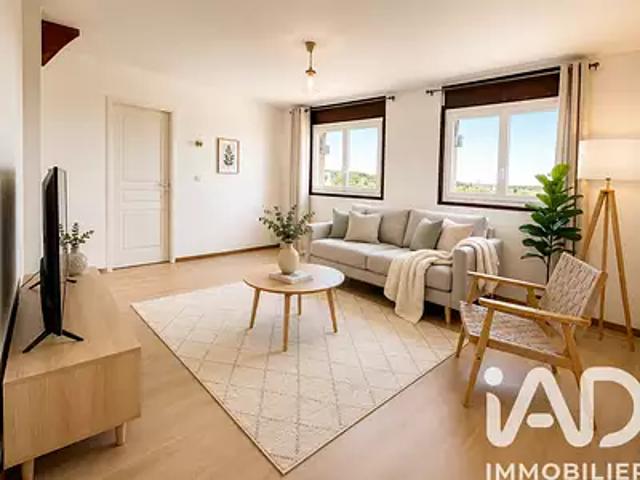 Elbeuf 76500 Achat / Vente appartement 3 pièces t3 au dernier étage