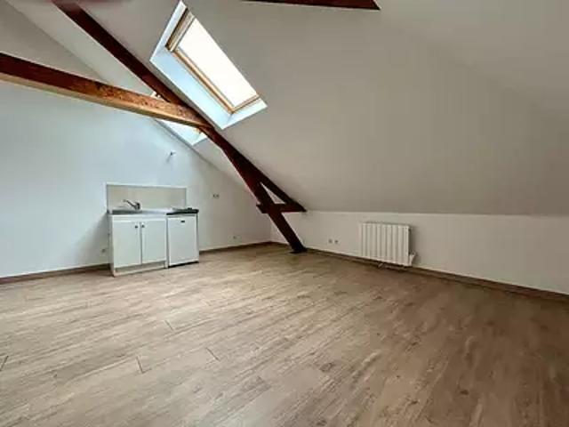 Elbeuf 76500 Location appartement 2 pièces t2 au dernier étage