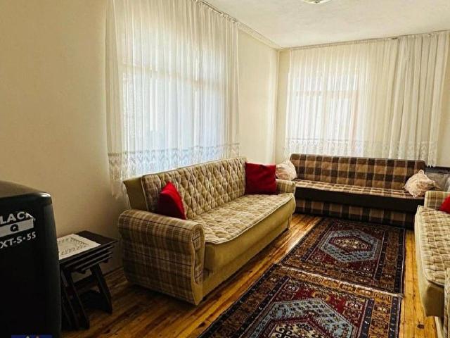 ELBİZ CADDESİNDE ÇOK ŞAHANE KONUMDA MANZARALI UYGUN FİYATLI 3+1 TERASLI DAİRE