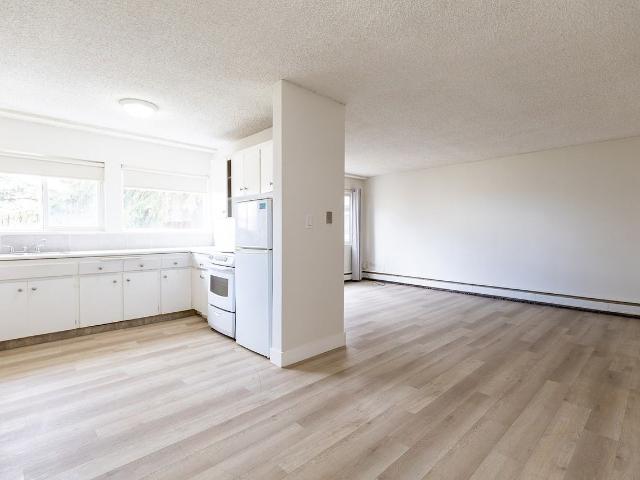 Elbow Court 2 Bedroom Apartment for Rent at 7719 7719 Elbow Drive Sw, Calgary, AB T2V 1K3