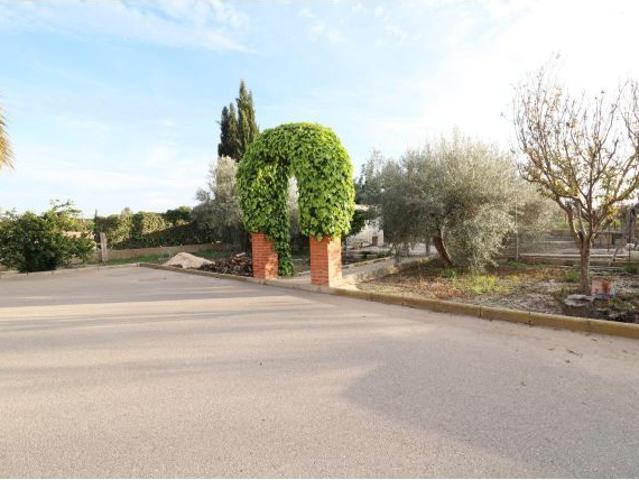 Elche Chalet de 2 Plantas en Zona Pussol, cada planta es una vivienda totalmente independiente
