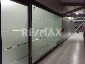 Eleva la imagen de tu negocio Oficina en renta Condominio Industrial Cuamat