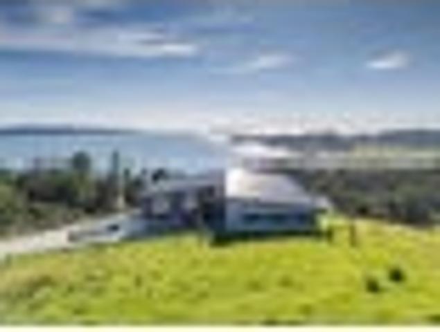 Elevated Coastal Entertainer with Stunning Views