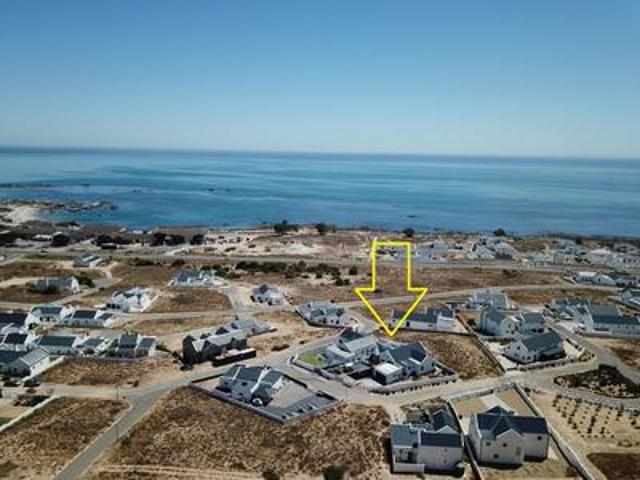 elevated coastal stand with spectacu.