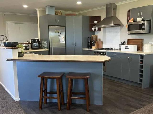 Elevated Country Living Overlooking Mount Pirongia