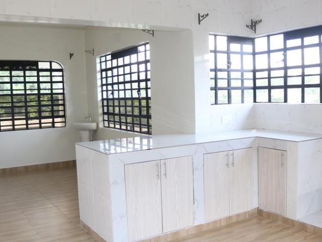 Elevated Elegance: 4 Bedroom Home with Scenic Views & Private Basement Suite